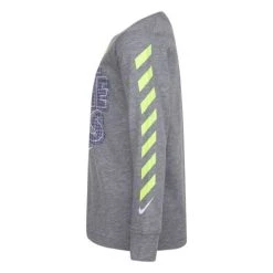 Boys' Nike Digital Escape Awesome T-Shirt 9 Boys' Nike Digital Escape Awesome T-Shirt -AS Revival store 82566381008 3