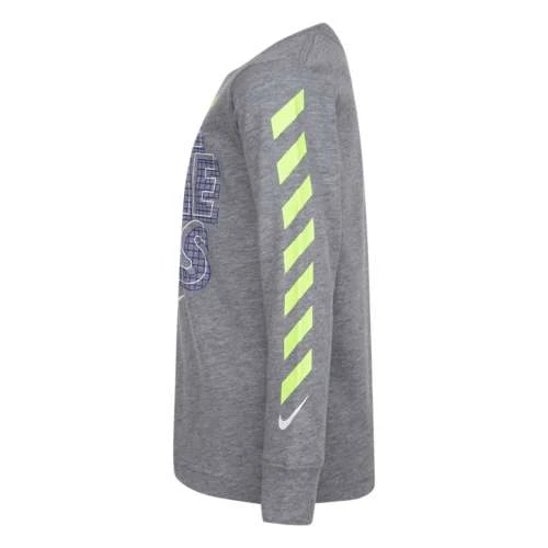 Boys' Nike Digital Escape Awesome T-Shirt 6 Boys' Nike Digital Escape Awesome T-Shirt - Image 4